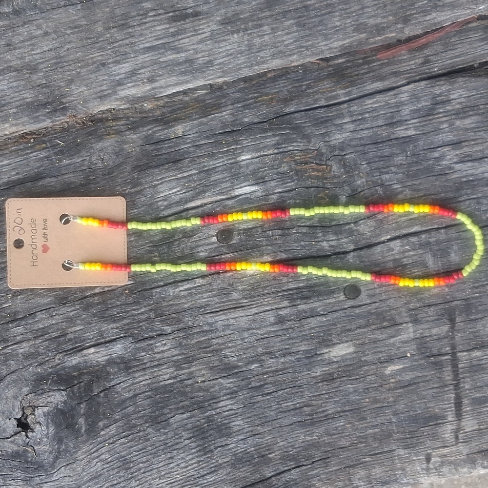 Handmade 20 inch Navajo/Western Style Seed Bead Necklace